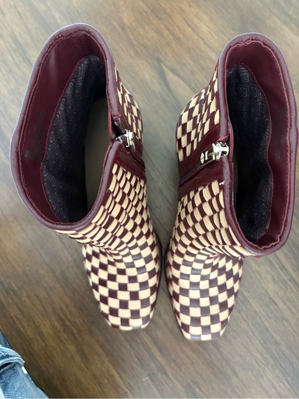 ANTONIO MELANI Woven Leather Checkered Ankle Boots in Cream and Burgundy - Picture 4 of 6
